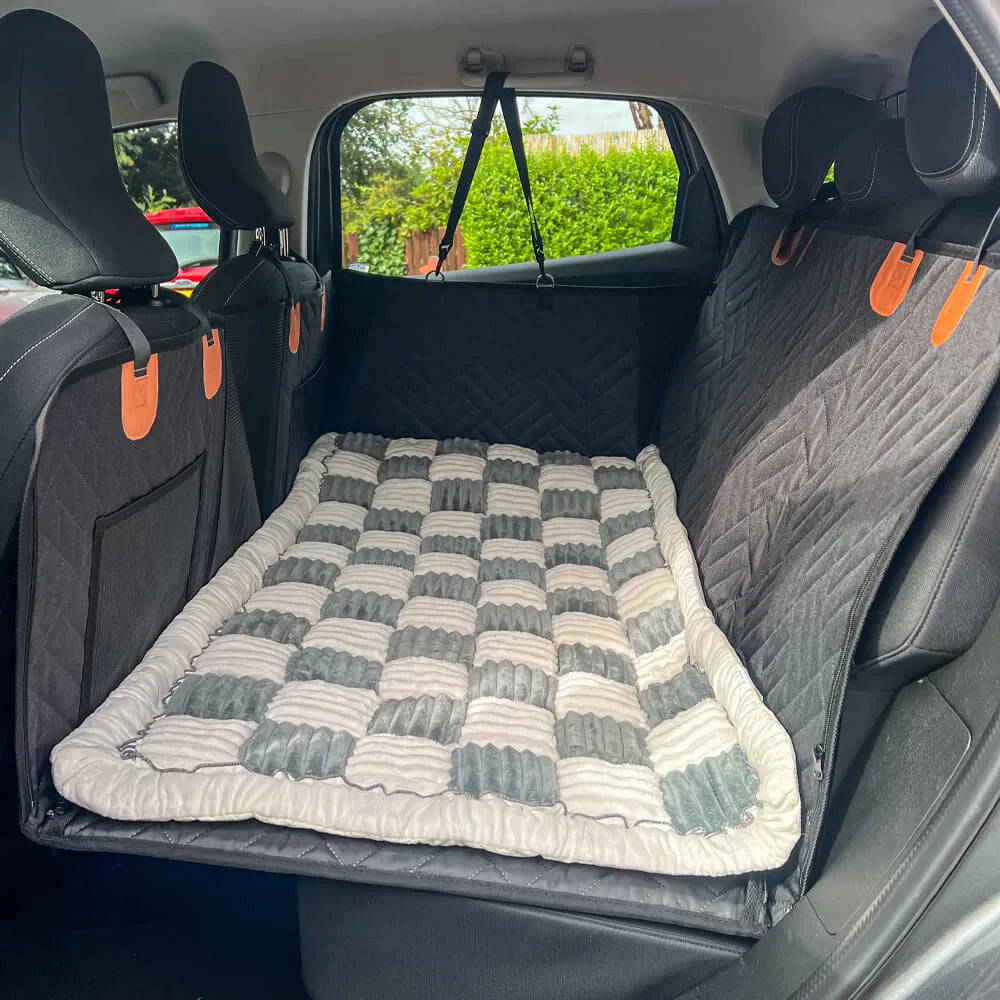 PawsChills™ Hard Bottom Dog Car Seat Protector